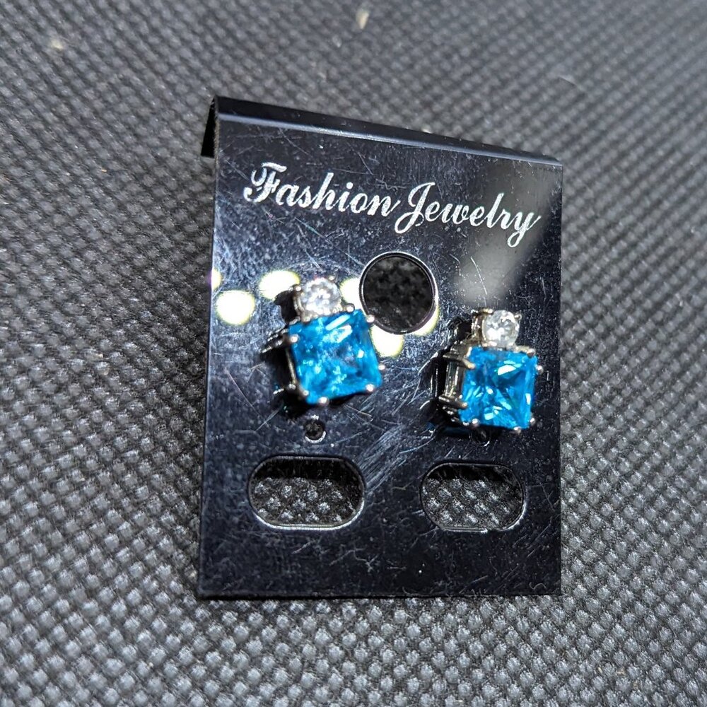 Sterling & Simulated Paraiba Ice